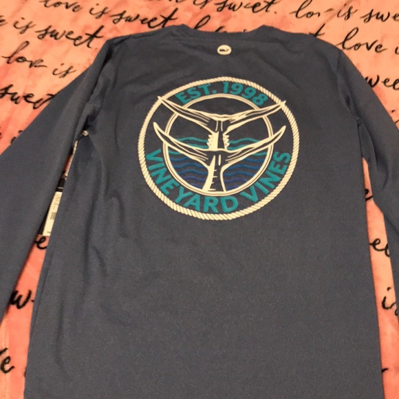 NWT men’s Vineyard Vines shirt - Picture 5 of 5